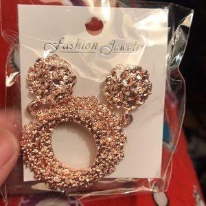 Rose gold circle earrings